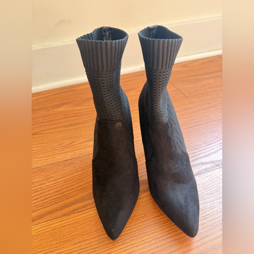 Catherine Malandrino Black Ankle Booties